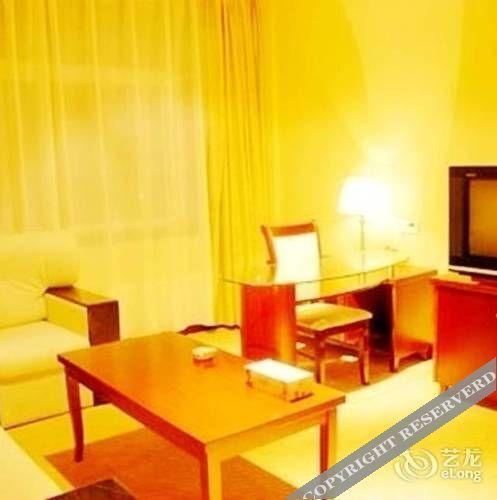 Шанграо: Ziyang Hotel