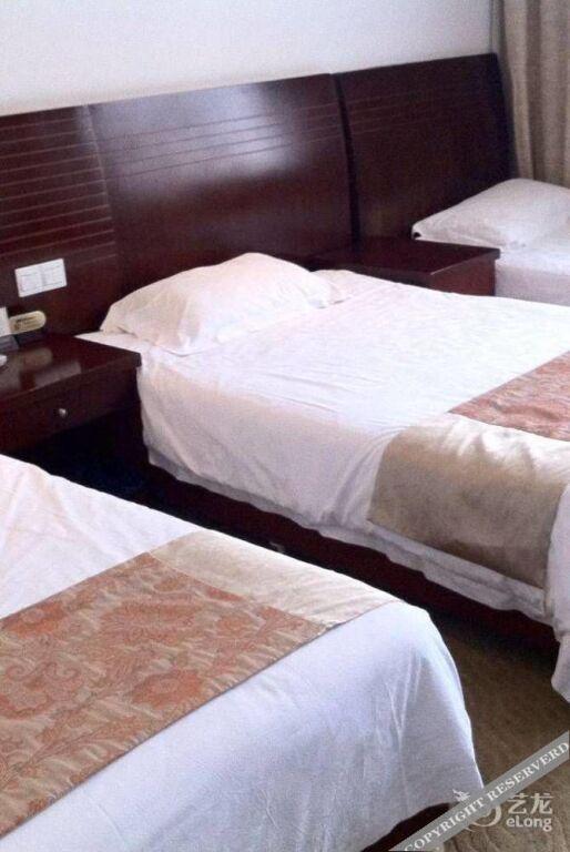 Шанграо: Ziyang Hotel