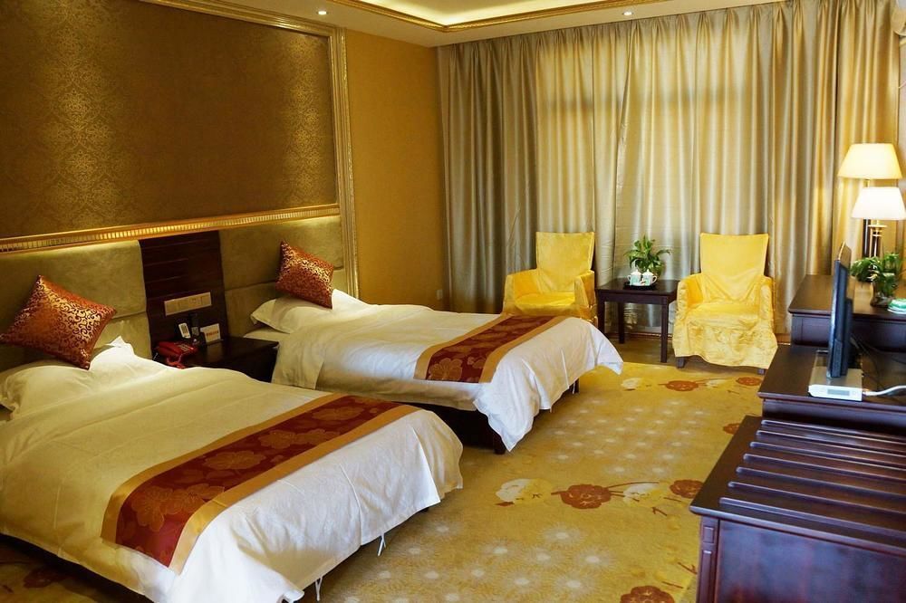 Миян: Nanyan Hotel