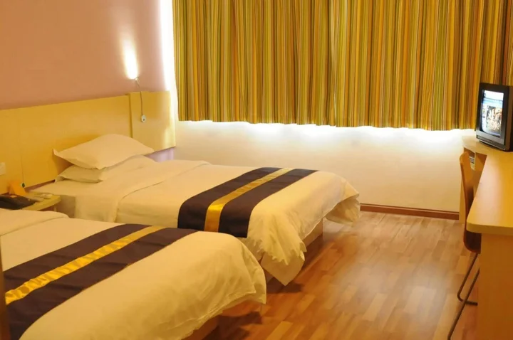 Хойчжоу: Yuanman Hotel Huizhou Yongwang Plaza