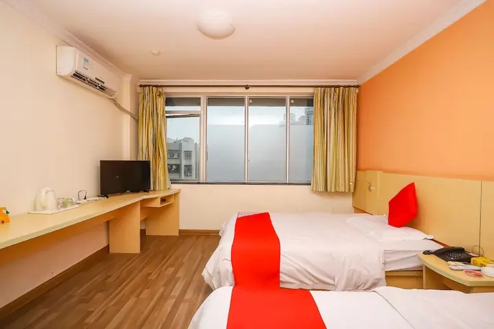 Хойчжоу: Yuanman Hotel Huizhou Yongwang Plaza