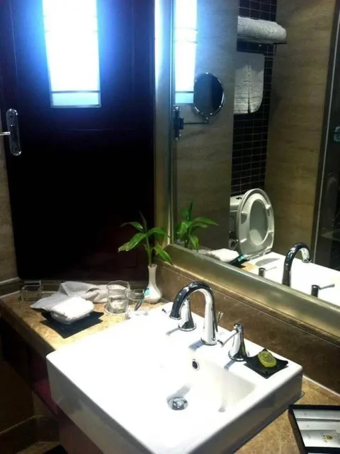 Ухань: Riverside No.1 Hotel - Wuhan