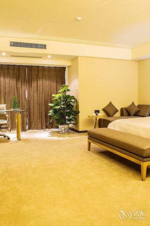 Чэнду: Rongcheng Holiday Hotel