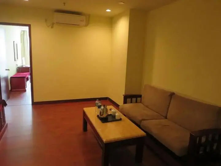 Шэньчжэнь: Home Inn Shenzhen Bao'an South Road