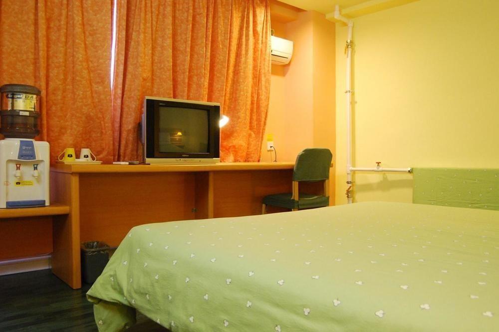 Харбин: Home Inn Central Avenue Anguo Street