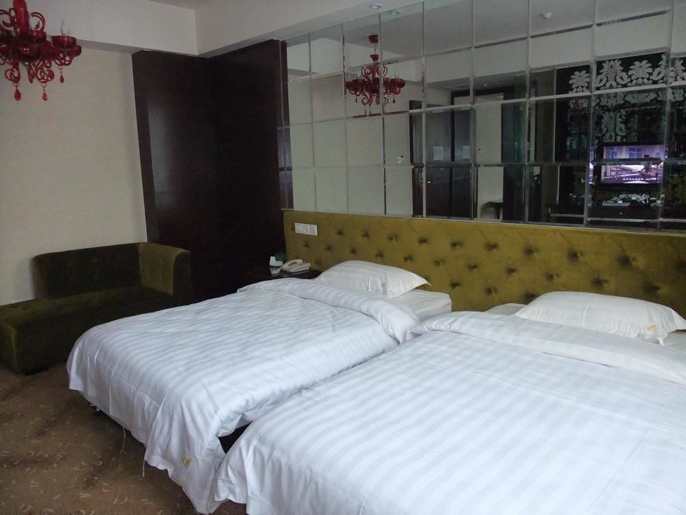 Гуйлинь: Guilin Julangchao Spa Hotel