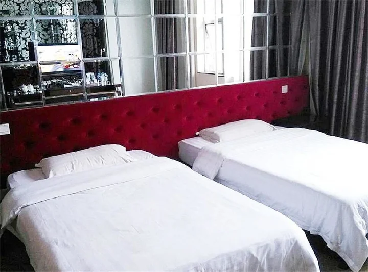 Гуйлинь: Guilin Julangchao Spa Hotel