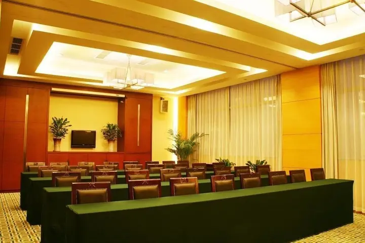 Чунцин: Chongqing Tianyu Hotel