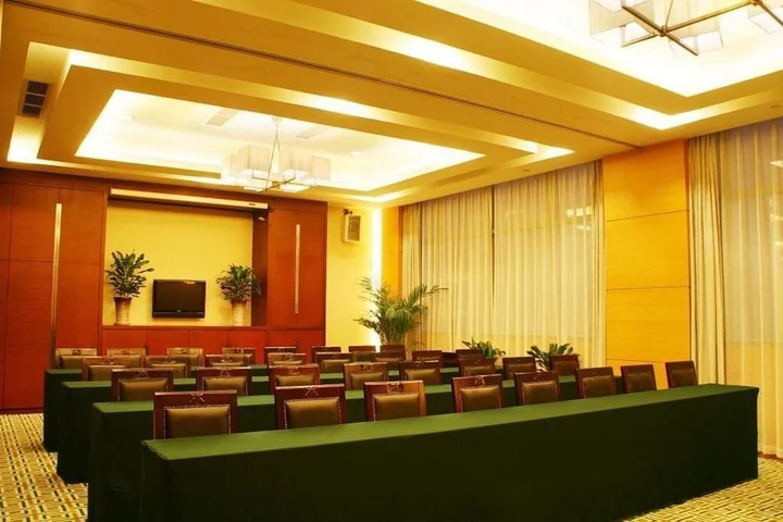 Чунцин: Chongqing Tianyu Hotel