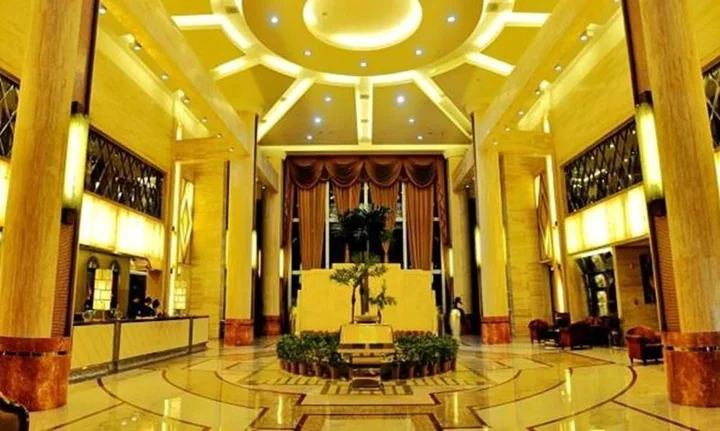 Чунцин: Chongqing Tianyu Hotel