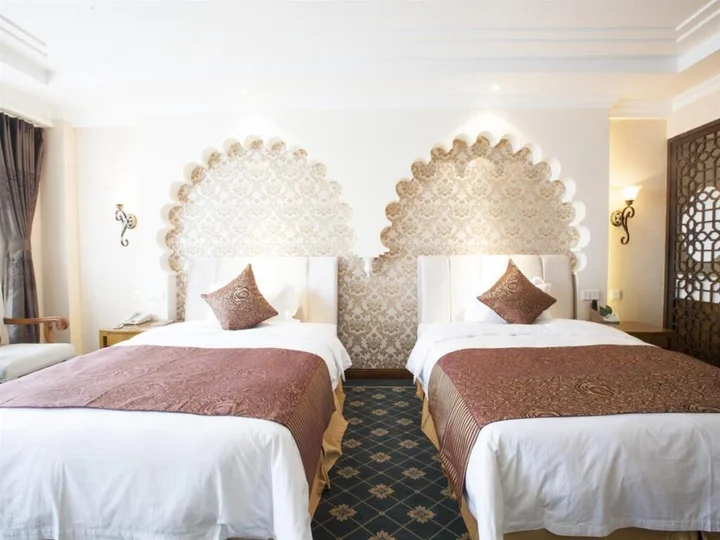 Чэнду: Central Asian Hotel