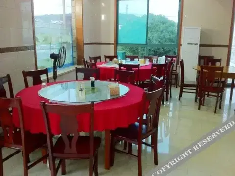 Чжоушань: Enning Hotel