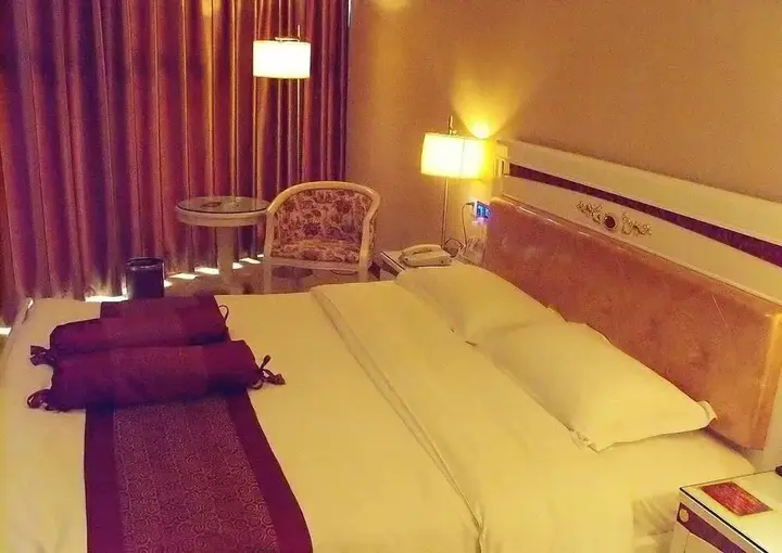 Наньнин: Zheshang Hotel - Nanning