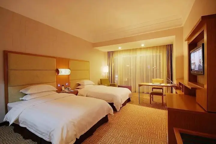 Наньнин: Zheshang Hotel - Nanning