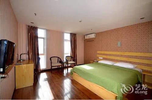 Ухань: Yonggang Business Hotel