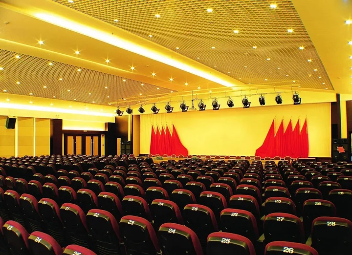 Цзеян: Jingming Hotspring Holiday Resort