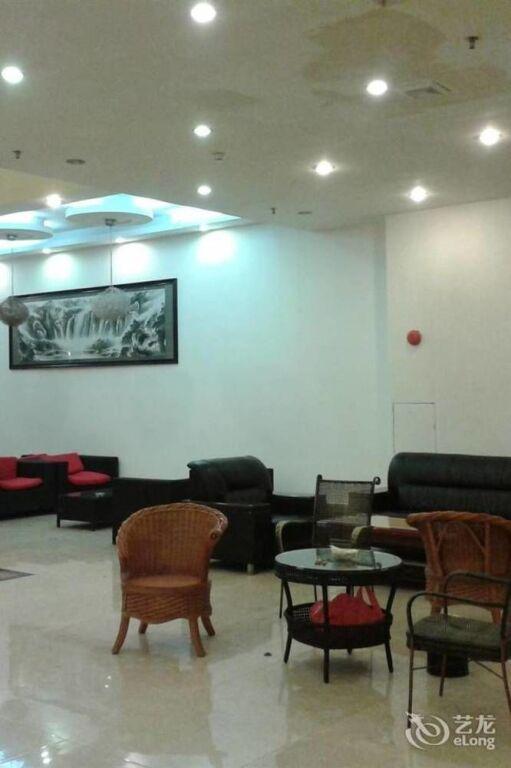 Хойчжоу: Yading Shanhui Holiday Hotel - Huizhou