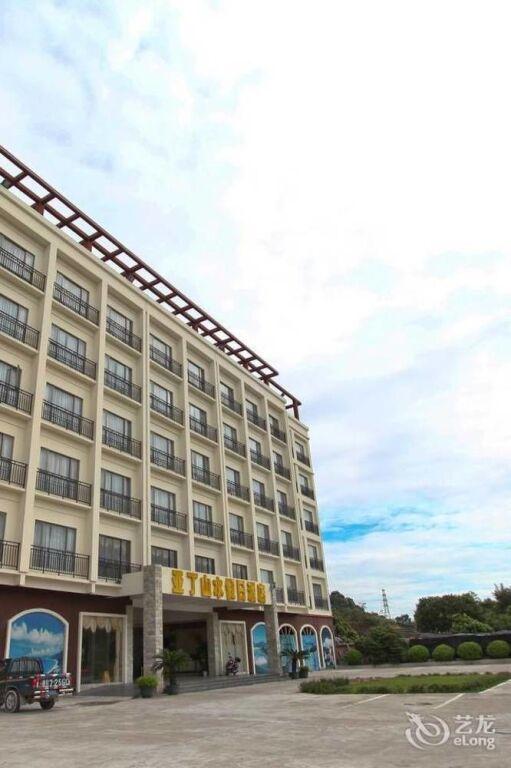 Хойчжоу: Yading Shanhui Holiday Hotel - Huizhou