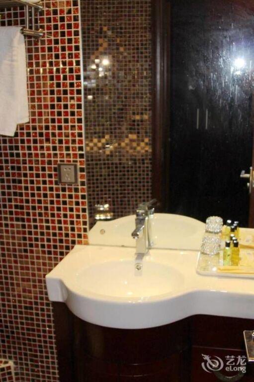 Хойчжоу: Yading Shanhui Holiday Hotel - Huizhou