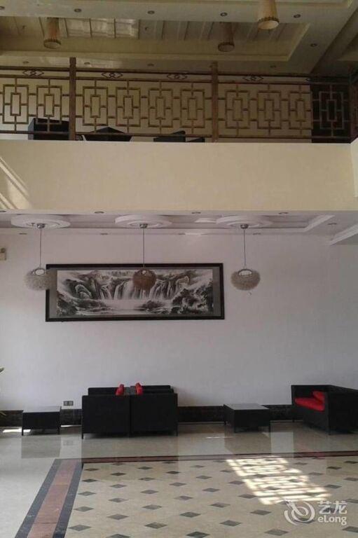 Хойчжоу: Yading Shanhui Holiday Hotel - Huizhou