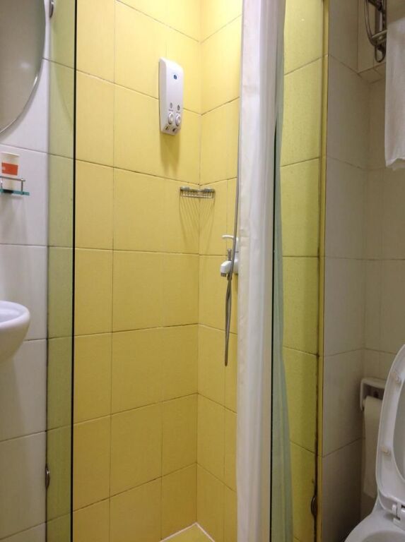 Ханчжоу: Home Inn Hangzhou West Lake Nansong Dynasty EmpoerorS Street DingAn Road Metro Station