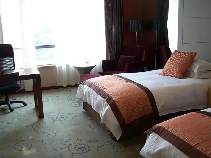 Уси: Yixing Bamboo International Convention Centre