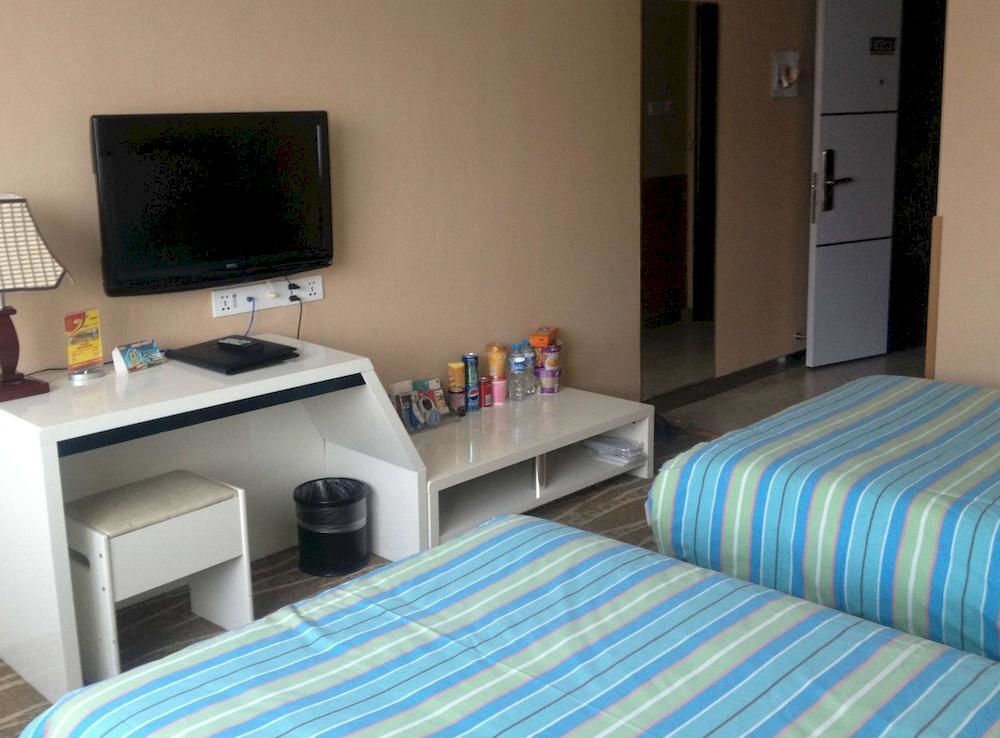 Уху: Super 8 Hotel