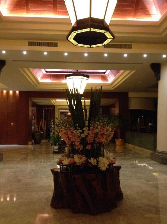 Шанграо: Sanqingshan International Resort