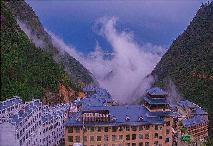 Шанграо: Sanqingshan International Resort