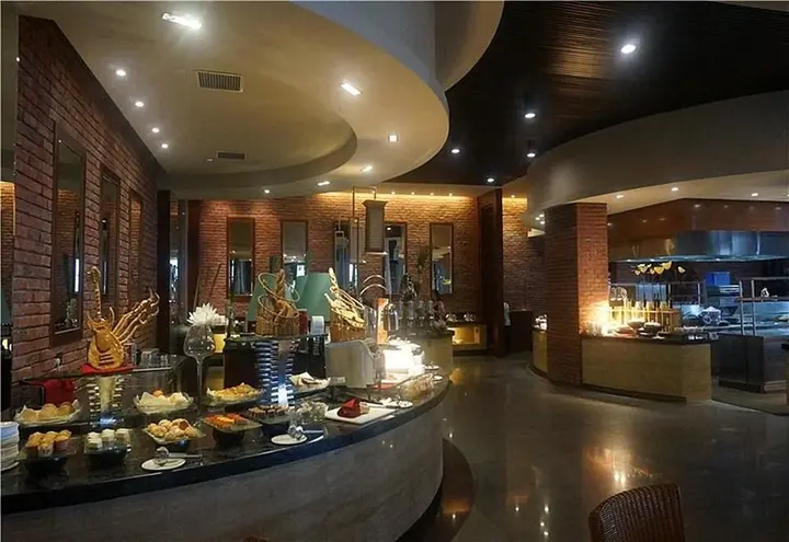 Шанграо: Sanqingshan International Resort