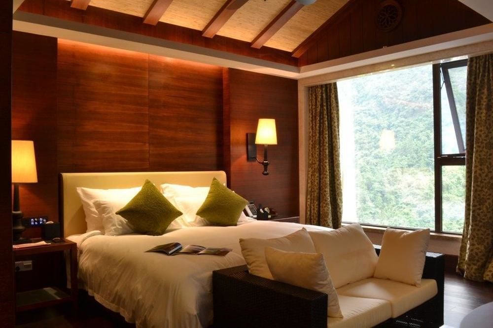 Шанграо: Sanqingshan International Resort