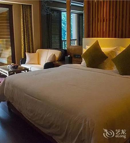 Шанграо: Sanqingshan International Resort