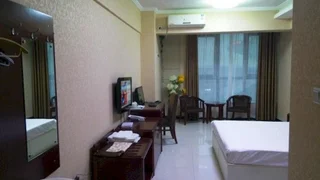 Чжэнчжоу: Zhenzhou Hengyi Business Hotel