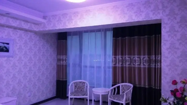Чжэнчжоу: Zhenzhou Hengyi Business Hotel