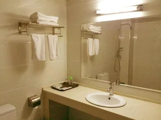 Синьян: Xinyang Tianyi Express Hotel