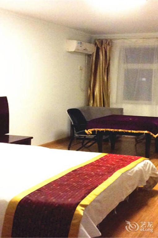 Синьян: Xinyang Tianyi Express Hotel