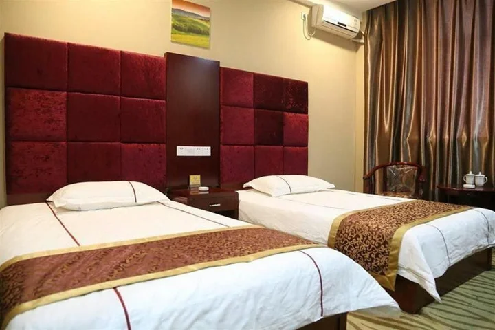 Цзиньчжун: Pingyao Wanda Business Hotel