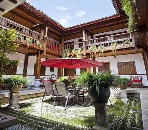 Лицзян: Lijiang Mountain Peak Inn
