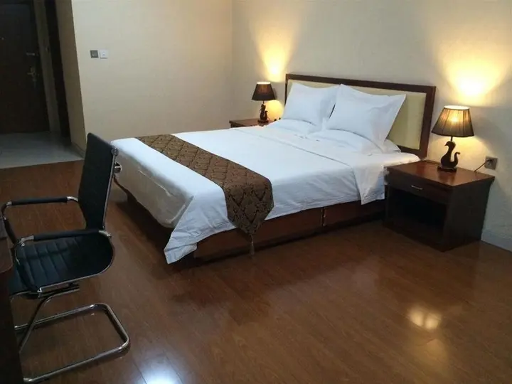 Вэйфан: Green Tree Hotel