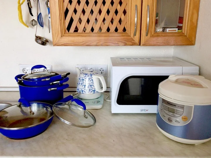 Мурино: Apartmenti na Privokzalnoy 5A