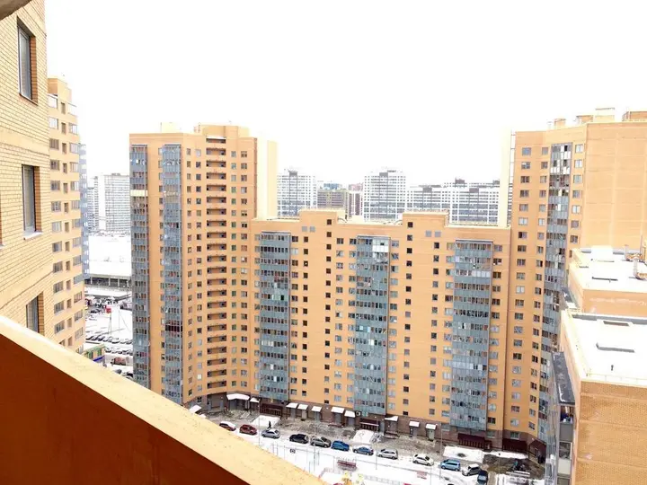 Мурино: Apartmenti na Privokzalnoy 5A