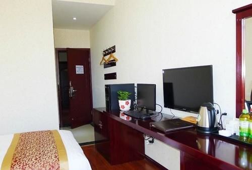 Лоян: Yijia Express Hotel