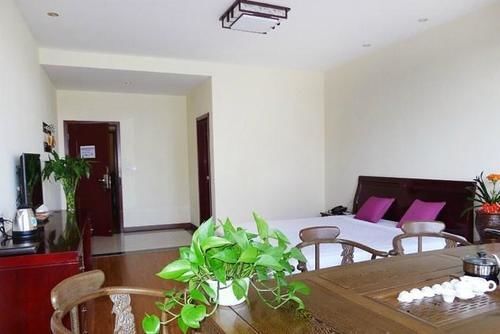 Лоян: Yijia Express Hotel