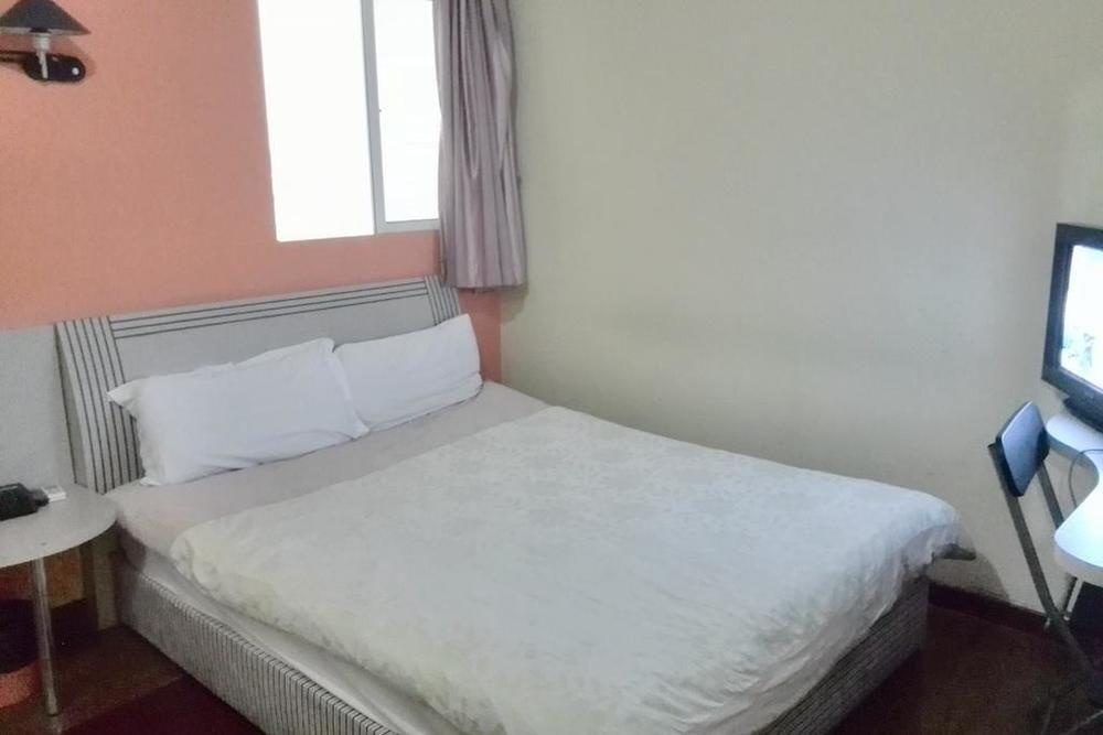 Шанхай: Yingjia Business Hotel