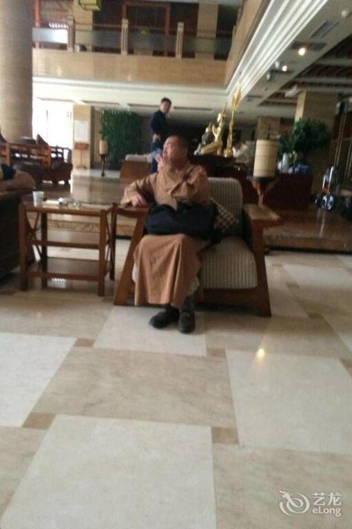 Линьи: Linyi Pattaya Hotel