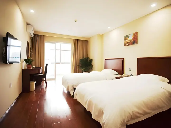 Бинжоу: GreenTree Inn Binzhou Huangheshilu Express Hotel