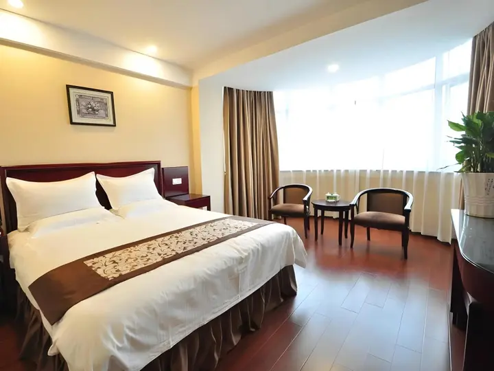 Бинжоу: GreenTree Inn Binzhou Huangheshilu Express Hotel