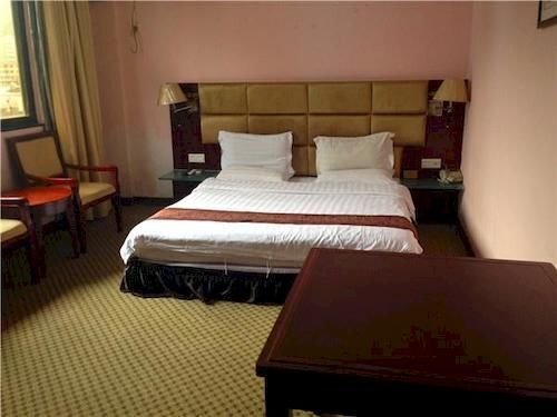 Шаогуань: Shaoguan Xingzhiguang Business Hotel