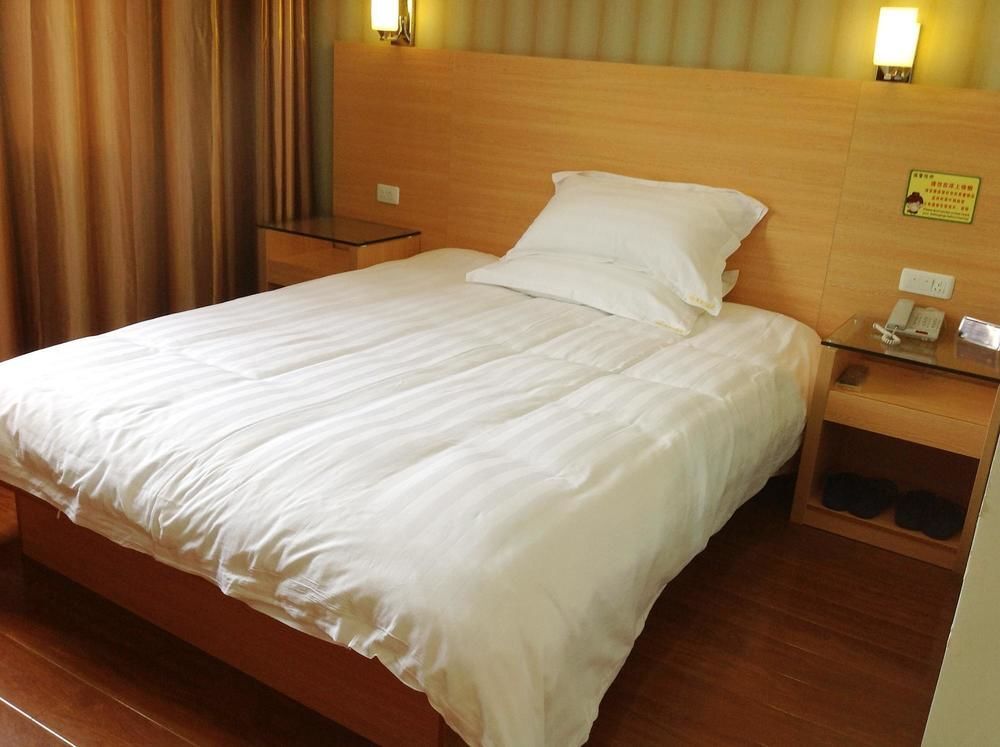 Гуйлинь: Guilin Shuangyong Business Hotel