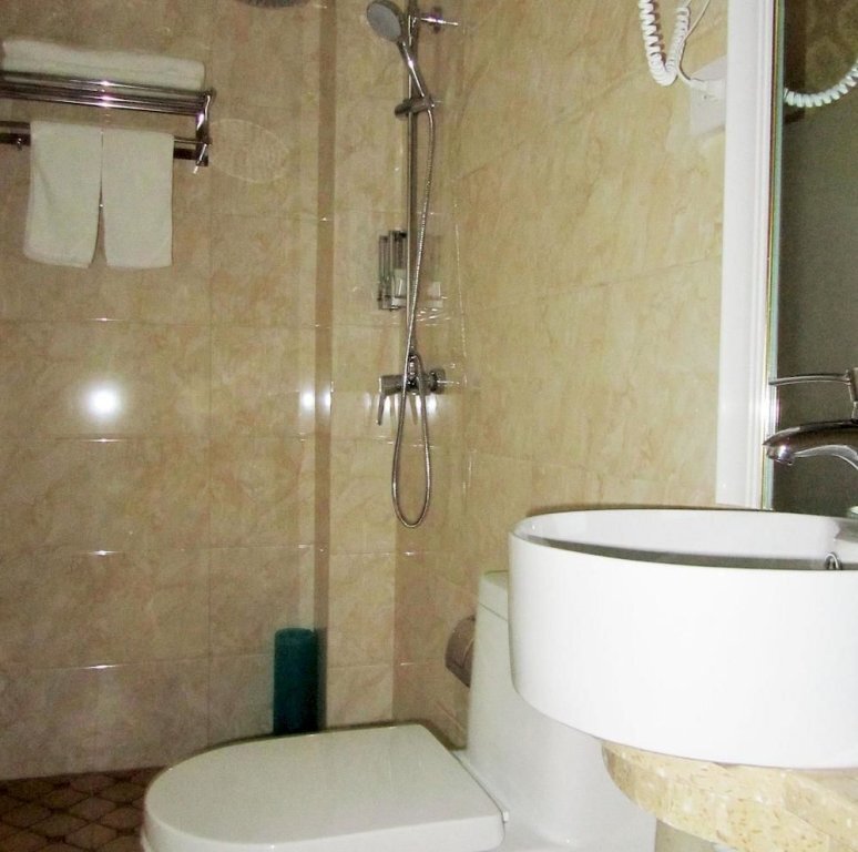 Луань: Lu'an Ruyi Hotel